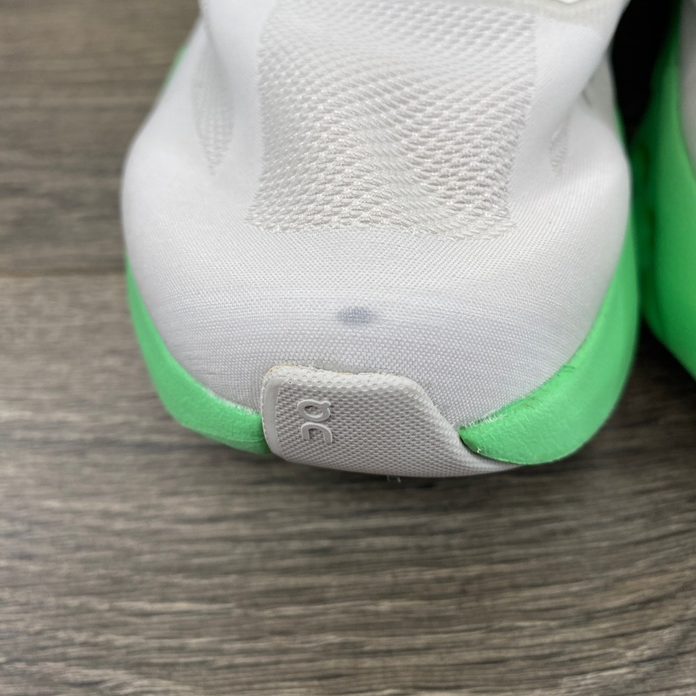 On Cloudsurfer Running Shoes Mens 11 White Green Pink CloudTec Phase 3ME30023103 - Picture 9 of 10